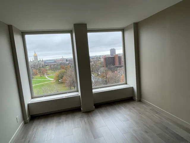 $3,575 | 1 Gold Street, Unit 13AB, Hartford, CT 06103