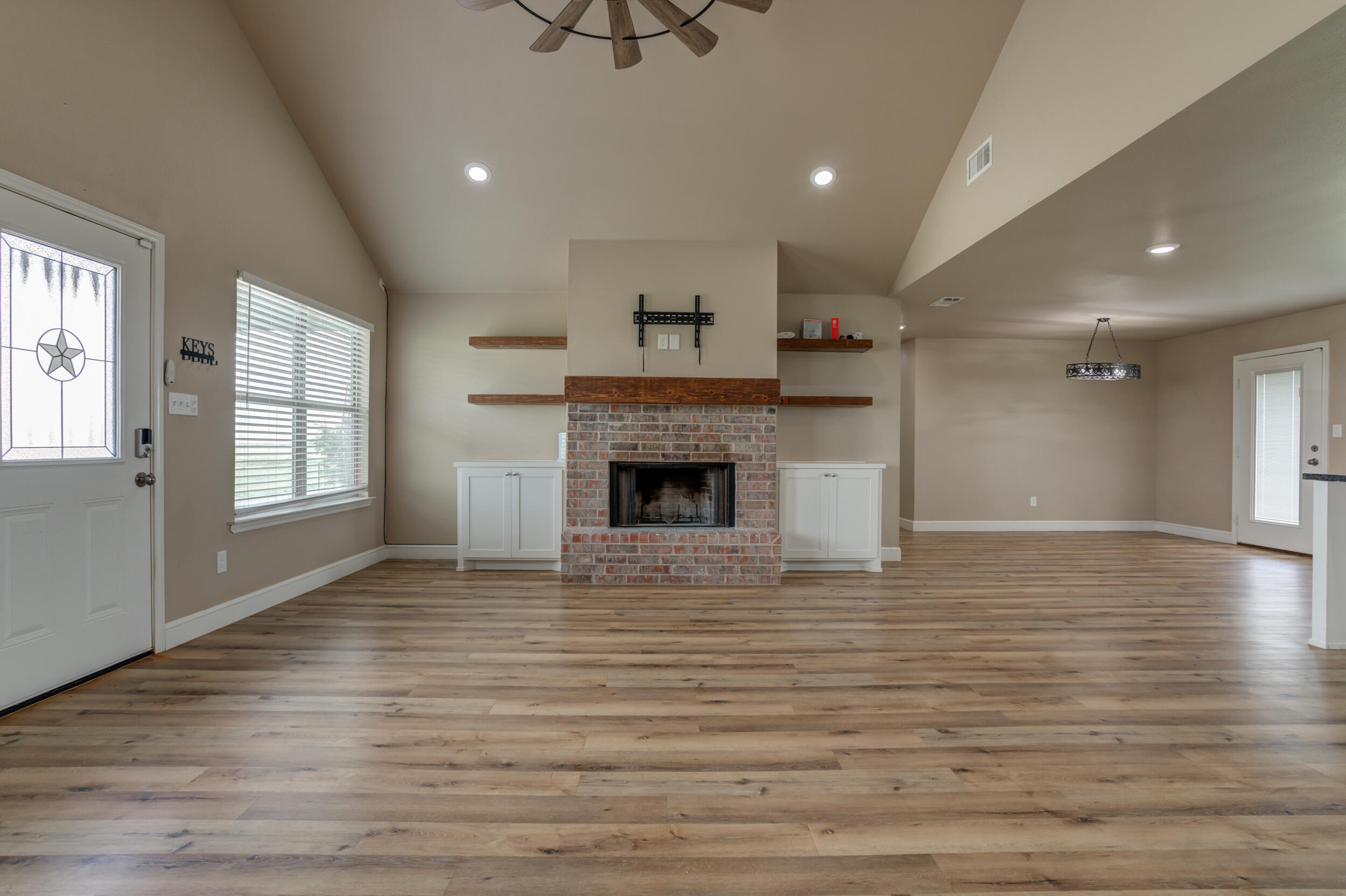 10721 County Road 6000 Shallowater, TX 79363 - Photo 7 of 41 10721-CR-6000_Shallowater-TX_3