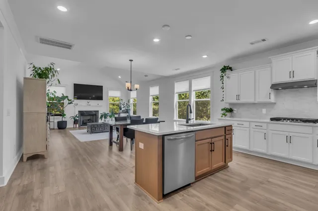 $564,900 | 269 Cornice Drive, La Vergne, TN 37086