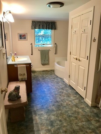 16 Juniper Ridge Road Lincoln, MA 01773 - Photo 23 of 30
