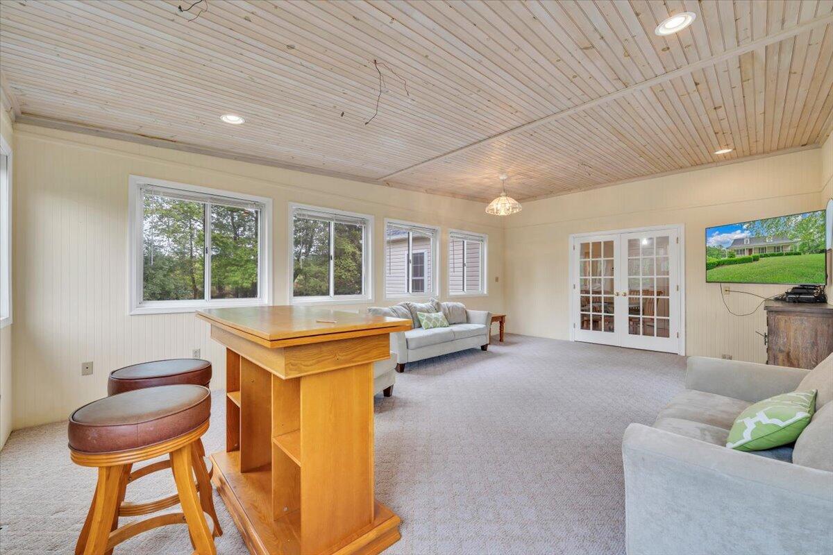 420 Juniper Road Hardy, VA 24101 - Photo 10 of 45 18-MIB01389