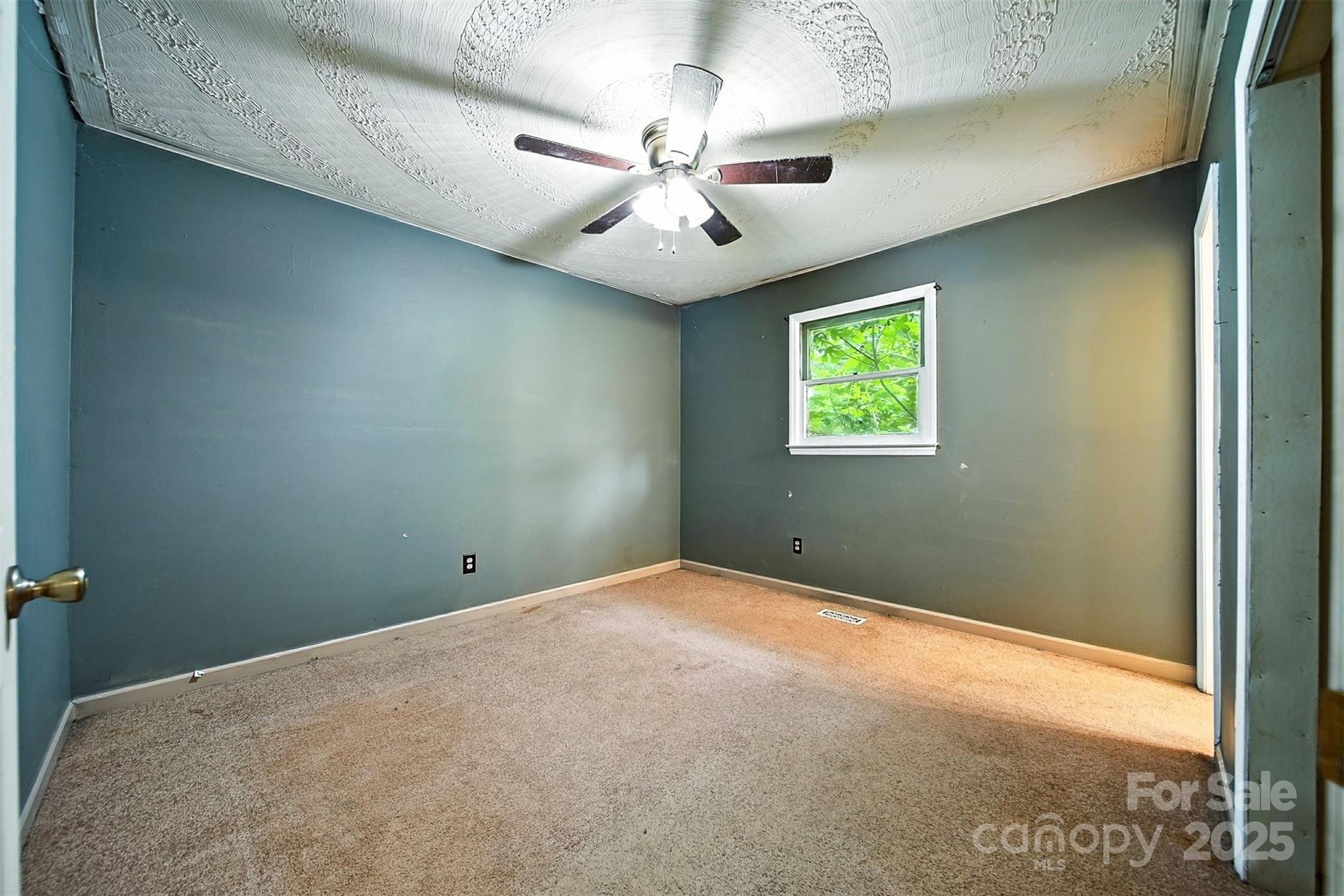 3395 Danial Street Conover, NC 28613 - Photo 13 of 33
