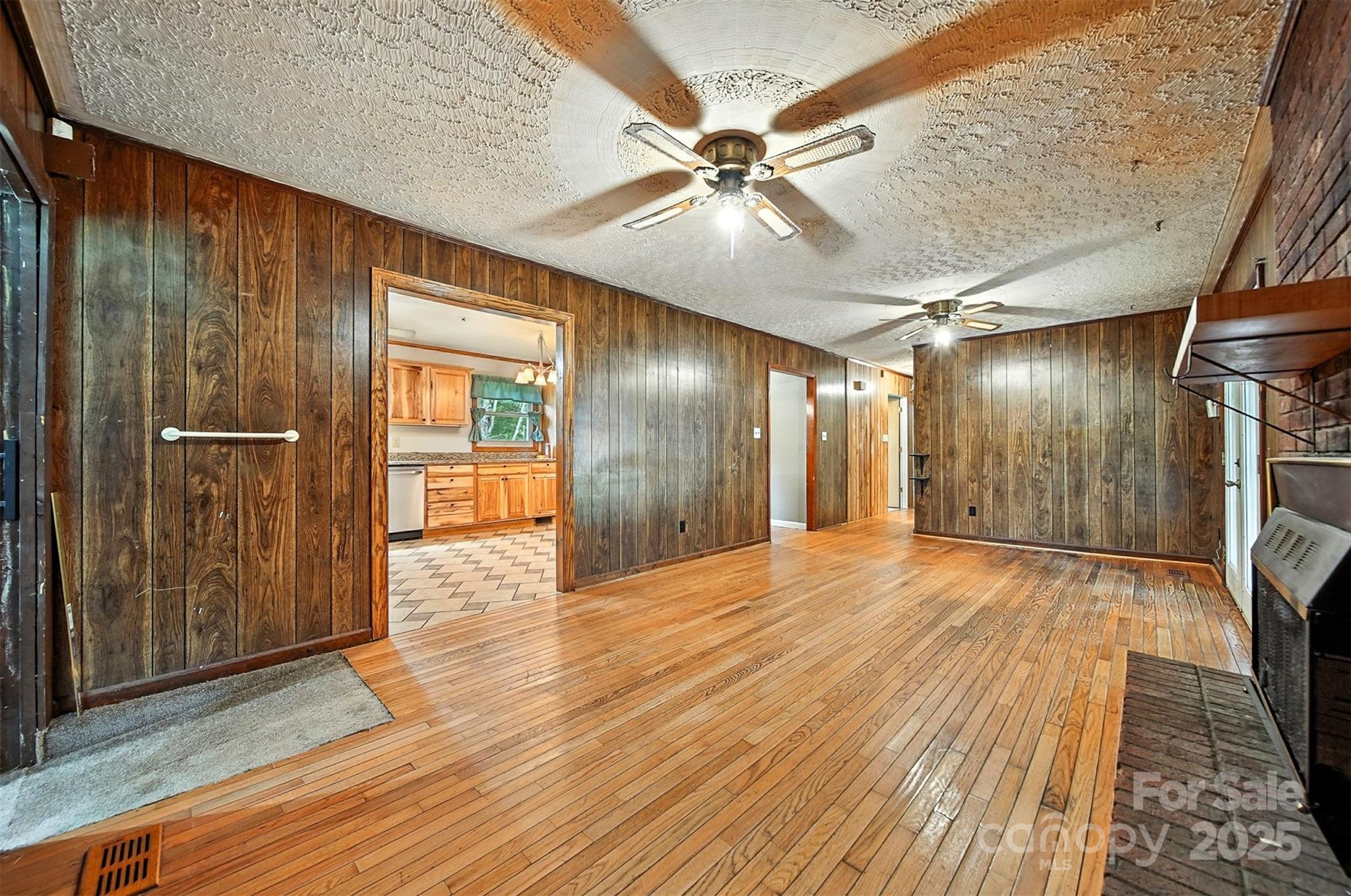 3395 Danial Street Conover, NC 28613 - Photo 6 of 33