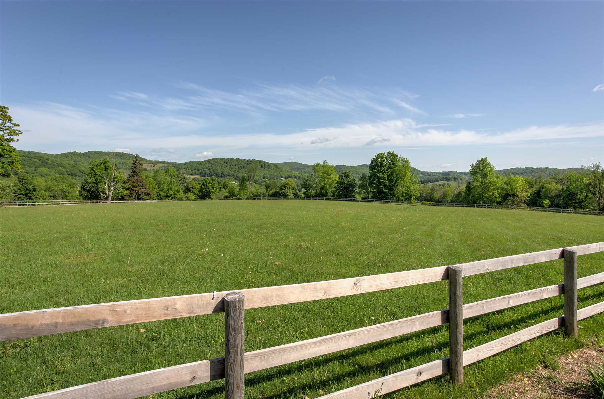 1162 Galaxy Hill Road Pomfret, VT 05053 - Photo 3 of 40