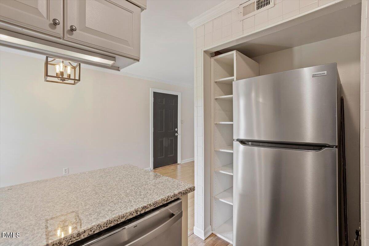 5804 Falls Of Neuse Road, Unit G Raleigh, NC 27609 - Photo 14 of 25 Gallery Image 14