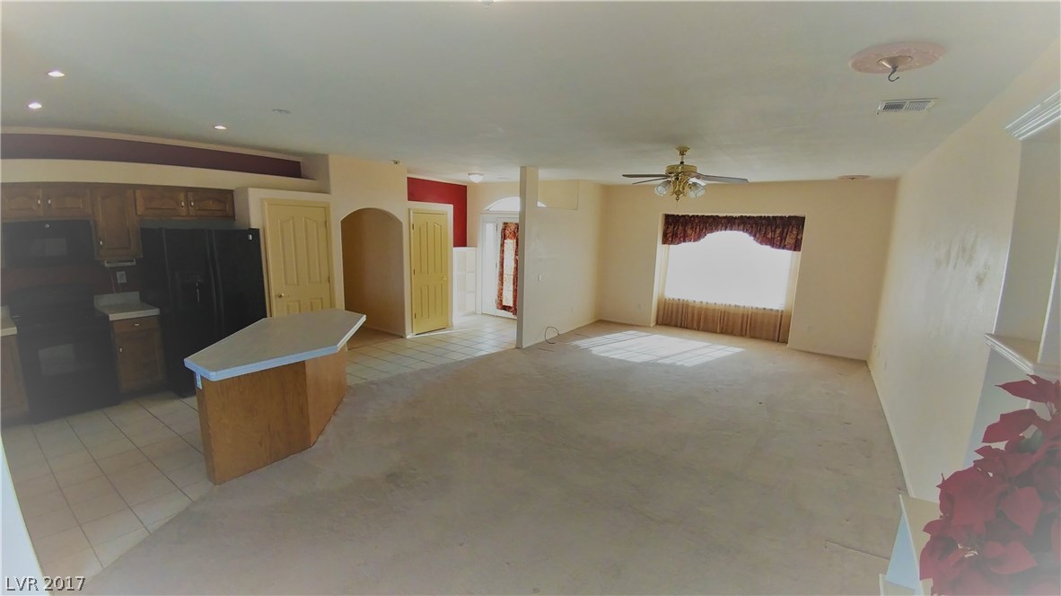 2100 South Blagg Road Pahrump, NV 89048 - Photo 4 of 19 Gallery Image 4
