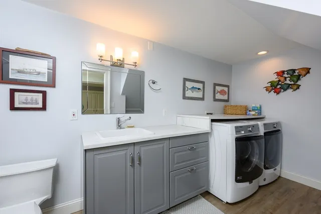 $1,249,000 | 203 South Main Street, Cohasset, MA 02025