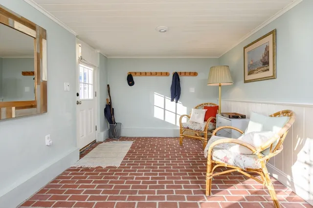 $1,249,000 | 203 South Main Street, Cohasset, MA 02025