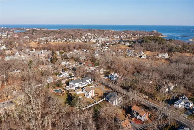 $1,249,000 | 203 South Main Street, Cohasset, MA 02025