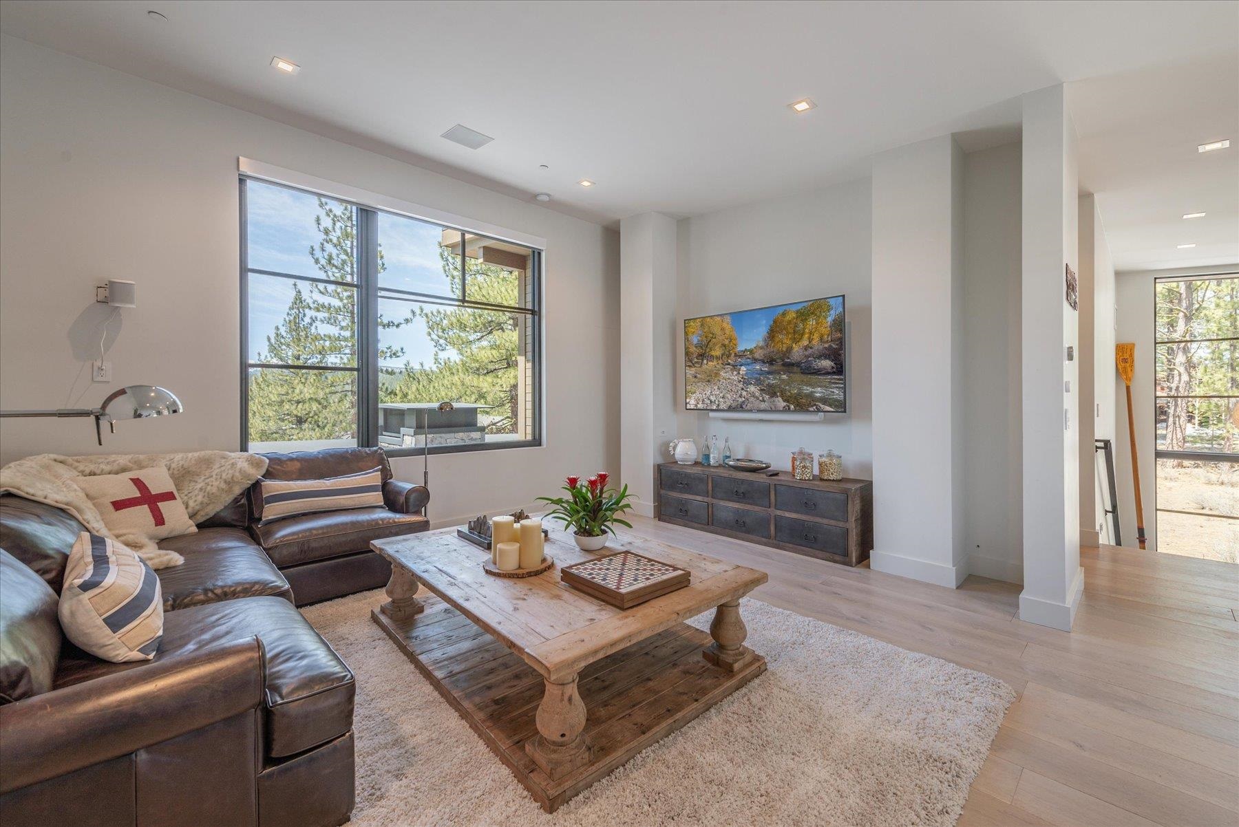 7750 Lahontan Drive Truckee, CA 96161 - Photo 17 of 21 a living room with furniture and window
