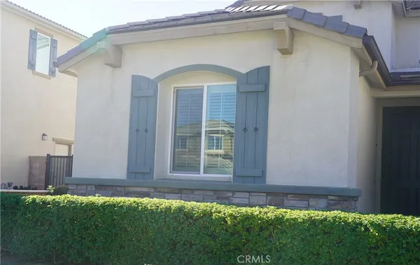 $2,100 | 16413 Rosa Linda Lane, Fontana, CA 92336