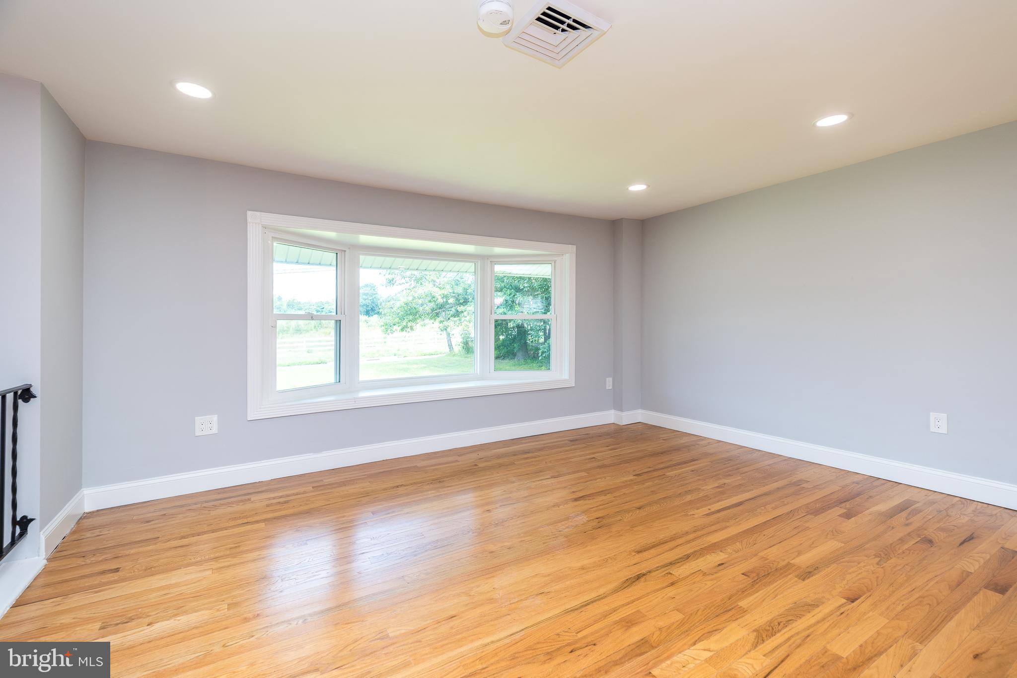 402 Layfield Road Perkiomenville, PA 18074 - Photo 13 of 54 Gallery Image 13