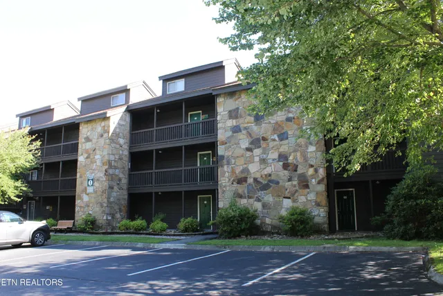 $185,000 | 1380 Ski View Drive, Unit 1203, Gatlinburg, TN 37738
