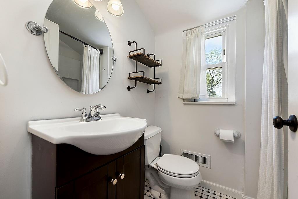 3237 Apache Road Pittsburgh, PA 15241 - Photo 24 of 33 Gallery Image 24