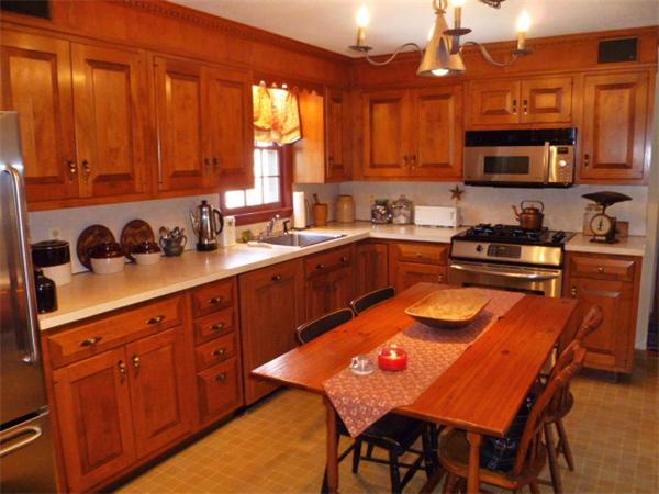 182 Butternut Hollow Road West Springfield, MA 01089 - Photo 3 of 21 Gallery Image 3