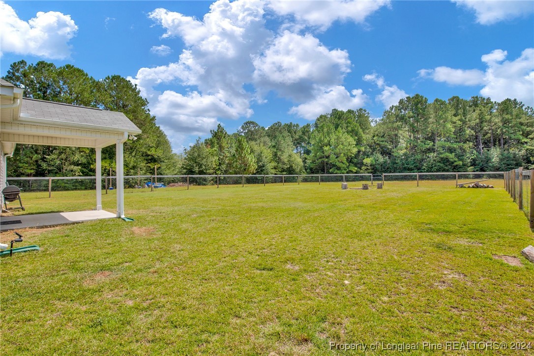 2350 Smith Road Hope Mills, NC 28348 - Photo 3 of 35 Gallery Image 3