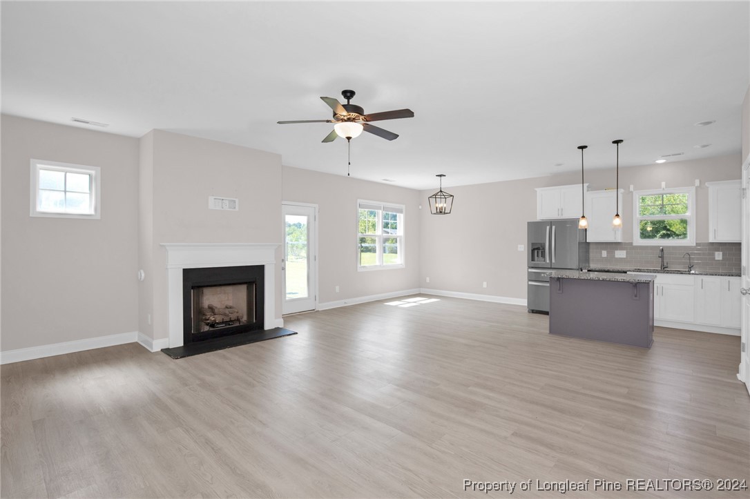 2350 Smith Road Hope Mills, NC 28348 - Photo 5 of 35 Gallery Image 5