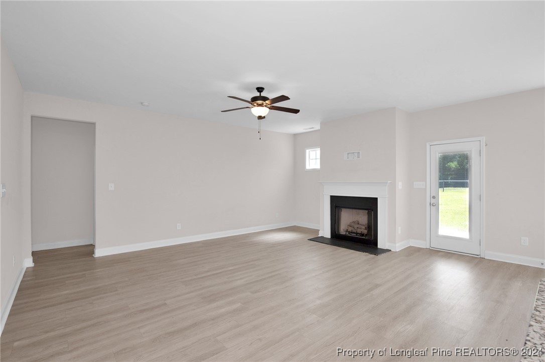 2350 Smith Road Hope Mills, NC 28348 - Photo 6 of 35 Gallery Image 6