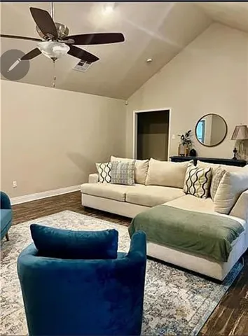 $2,200 | Undisclosed Address, Mandeville, LA 70448