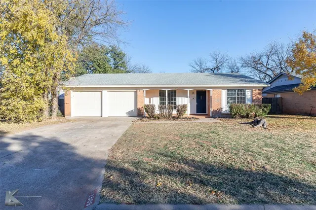 $229,900 | 2509 Woodridge Drive, Abilene, TX 79605