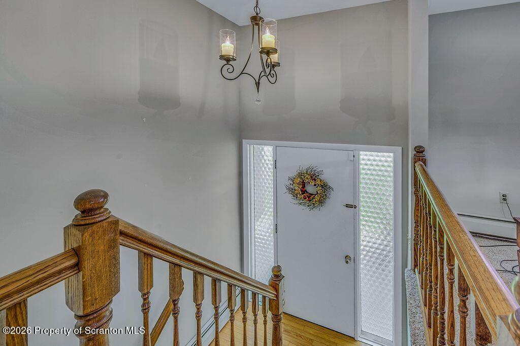 1506 East Locust Street Scranton, PA 18505 - Photo 15 of 42 foyer
