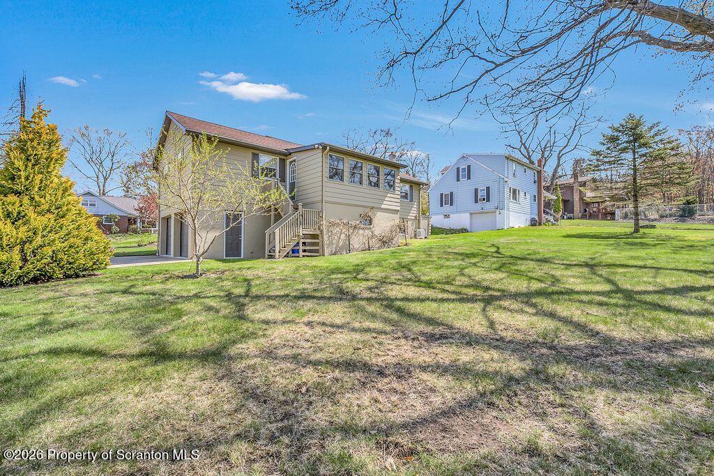 1506 East Locust Street Scranton, PA 18505 - Photo 3 of 42 back