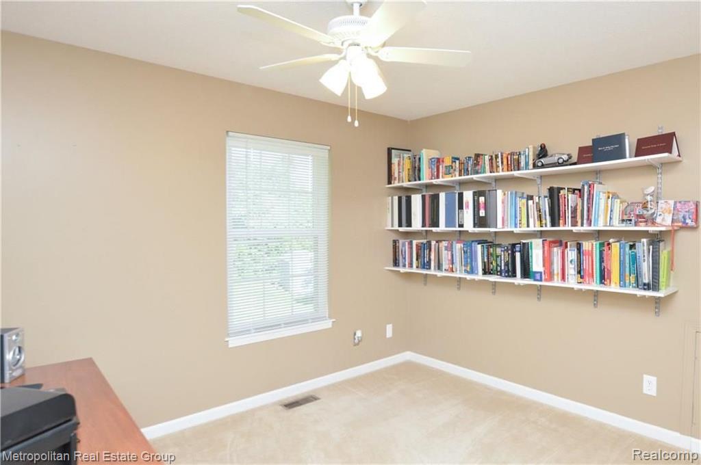 31623 Folsom Road Farmington Hills, MI 48336 - Photo 14 of 30