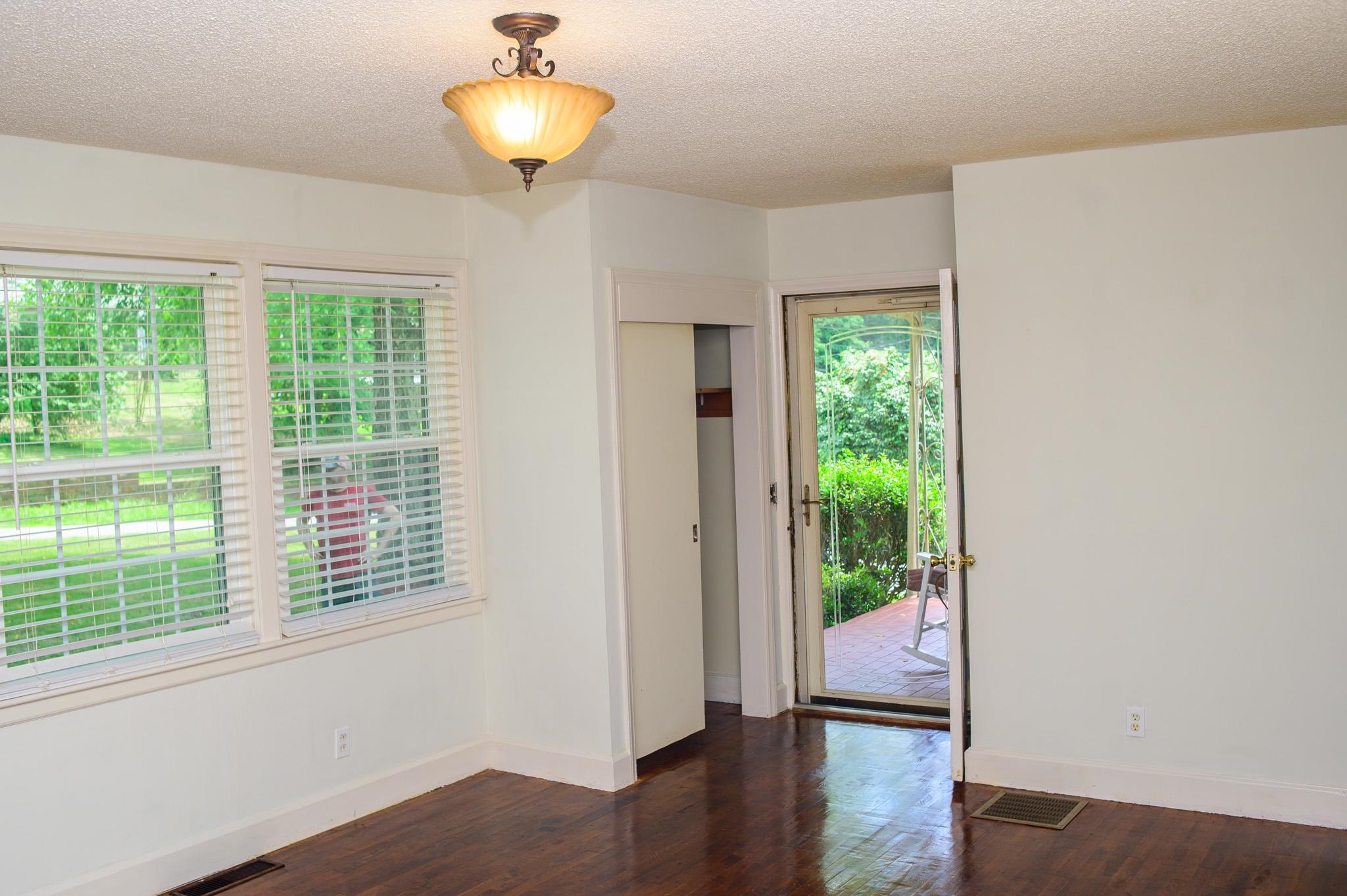 148 Springdale Drive Union, SC 29379 - Photo 3 of 21