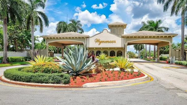 $1,950 | 4801 Martinique Place, Unit H1, Coconut Creek, FL 33066