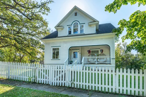 $299,900 | 322 3rd Avenue Southeast, Pelican Rapids, MN 56572