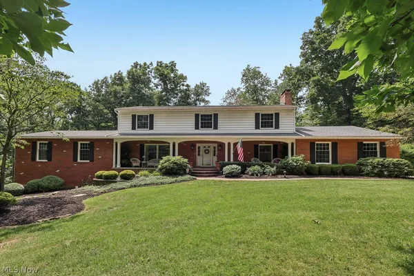 $665,000 | 248 Harvest Drive, Akron, OH 44333