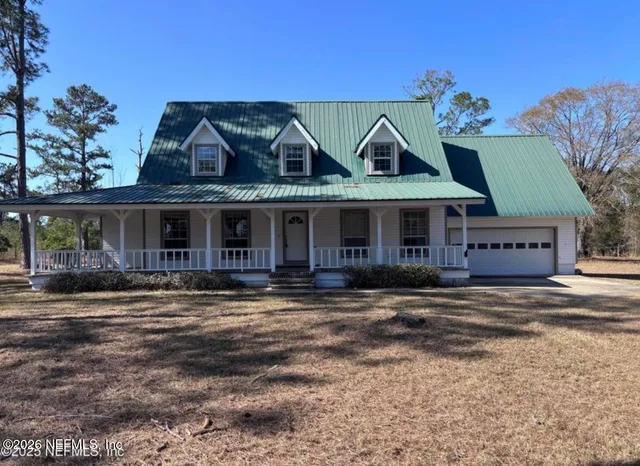 $2,750 | 6994 James Britt Road, Glen St. Mary, FL 32040