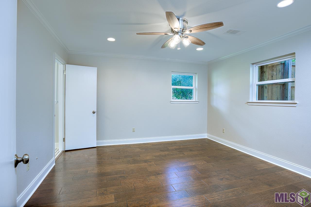10283 Ridgely Drive Baton Rouge, LA 70809 - Photo 7 of 27