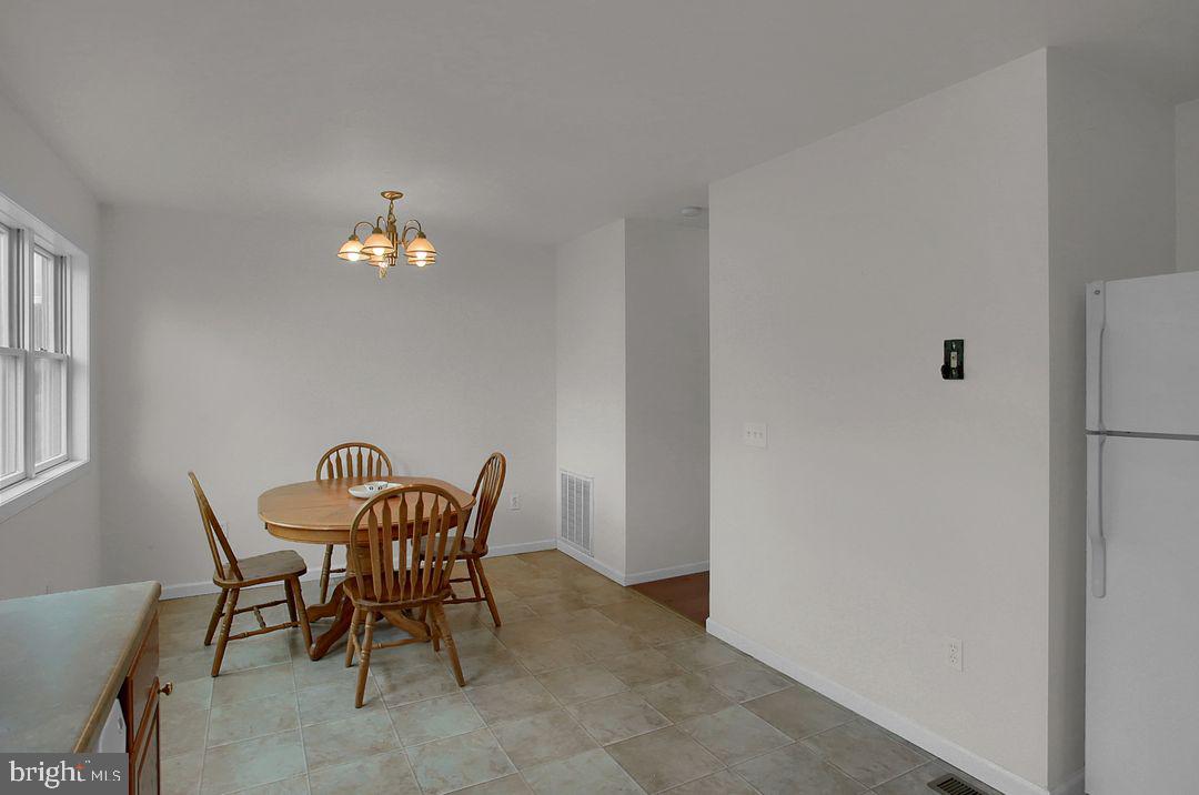 1090 Georgetown Road Middletown, PA 17057 - Photo 5 of 28 Gallery Image 5