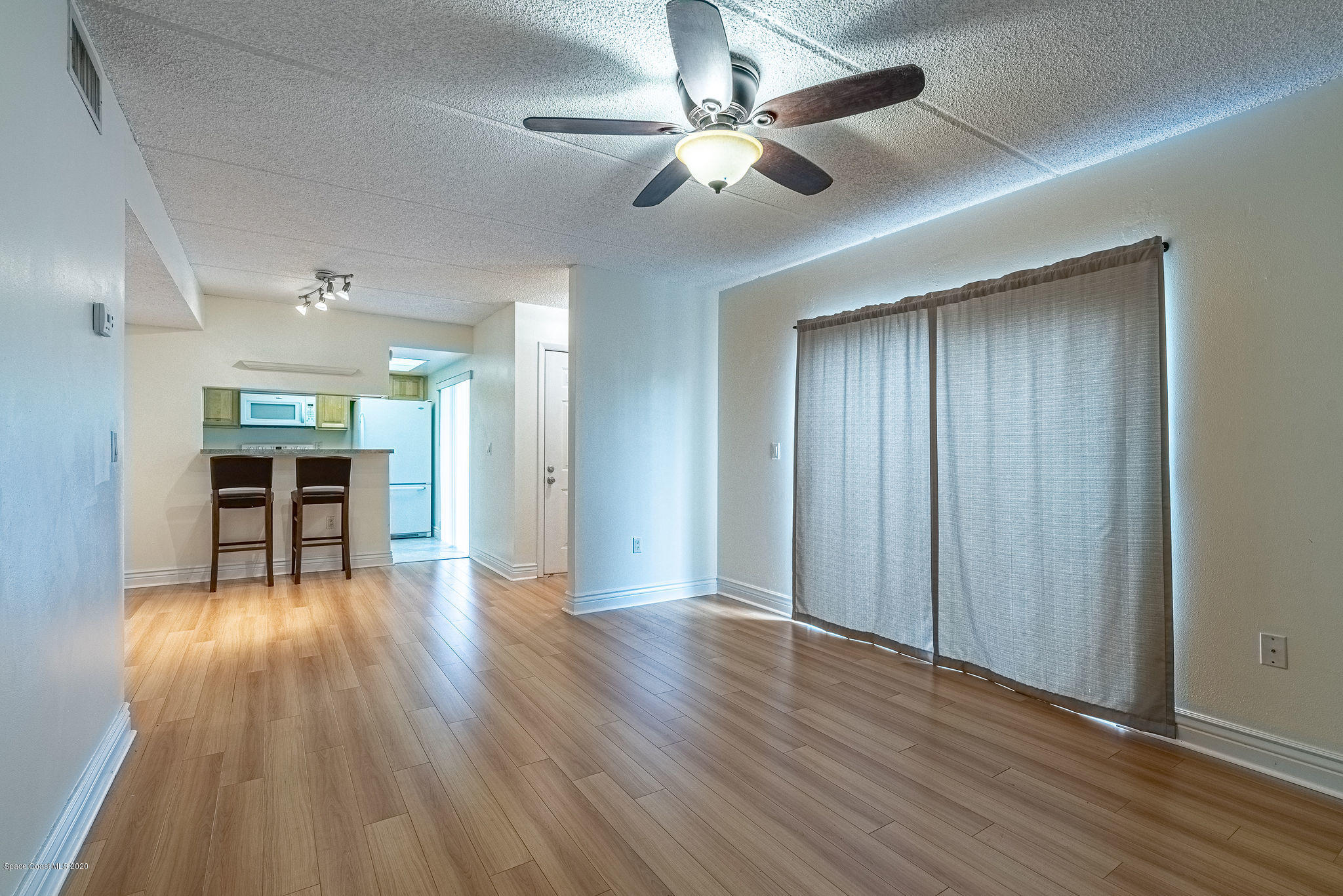 719 Ridge Club Drive, Unit 77 Melbourne, FL 32934 - Photo 13 of 28 JC7_5251-HDR