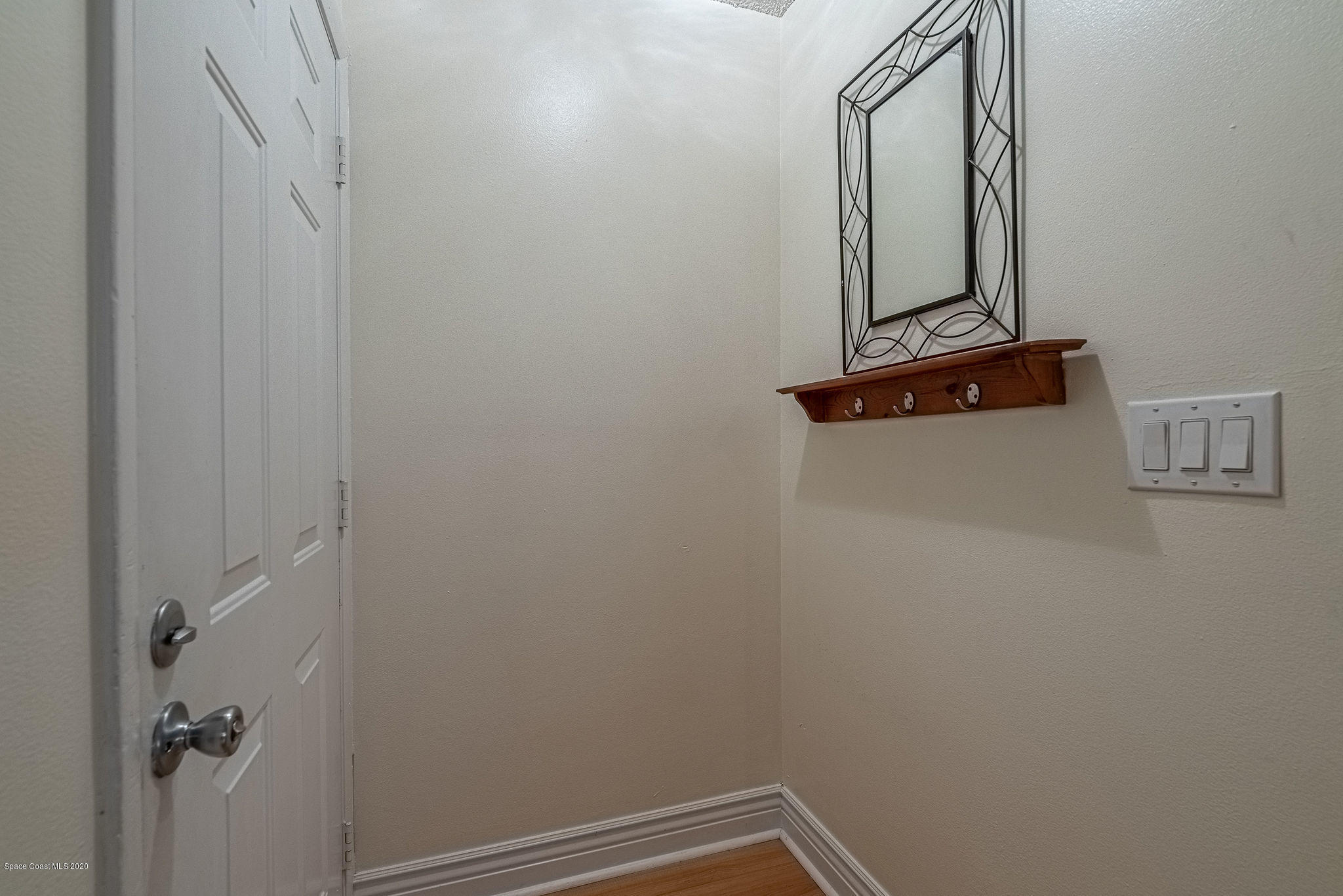 719 Ridge Club Drive, Unit 77 Melbourne, FL 32934 - Photo 5 of 28 JC7_5201-HDR