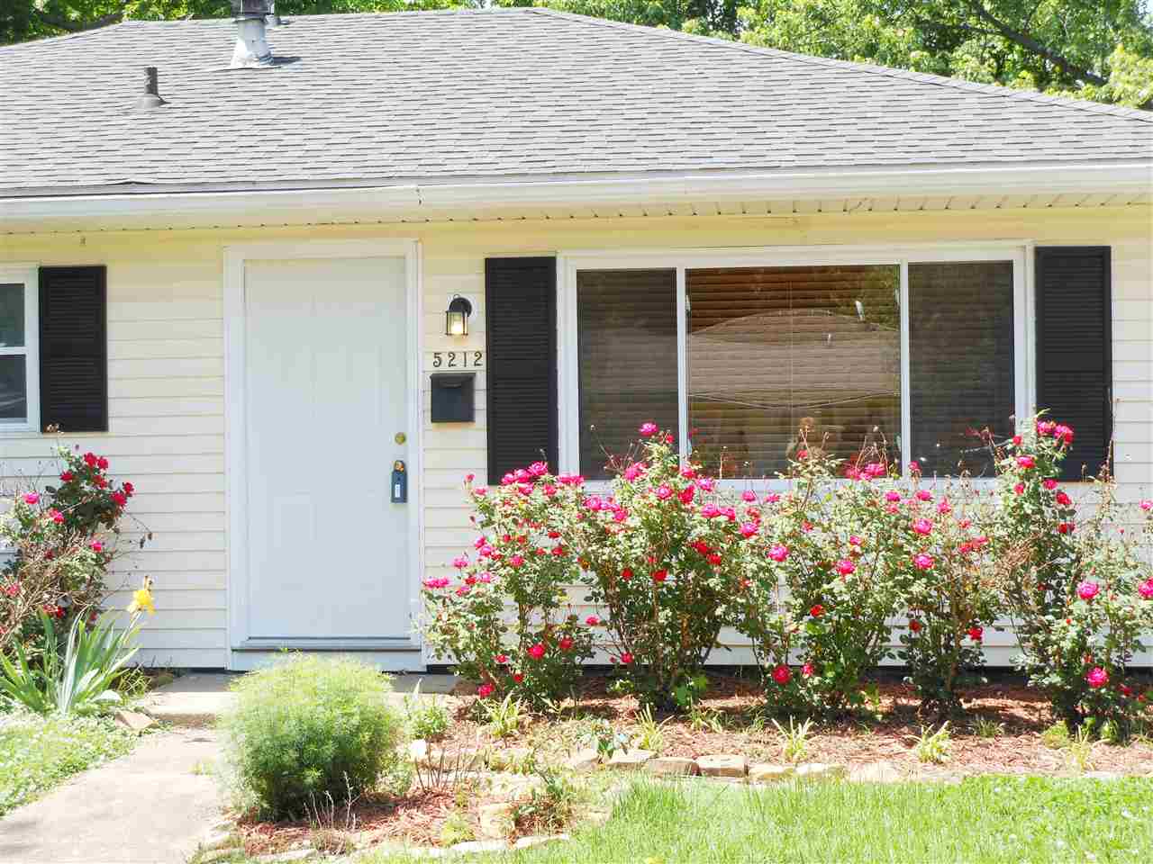 5212 Chadwick Road Evansville, IN 47710 - Photo 4 of 30 Gallery Image 4