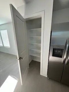 $1,950 | 18712 Loom Drive, Conroe, TX 77306