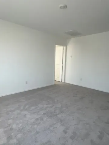 $1,950 | 18712 Loom Drive, Conroe, TX 77306