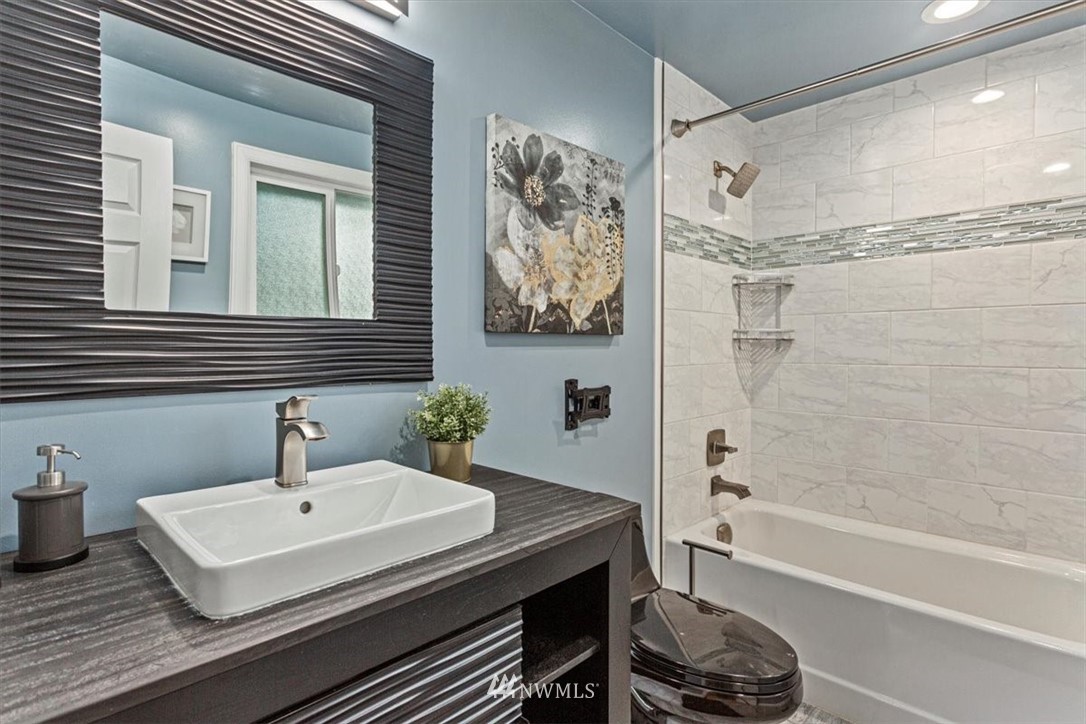 21918 7th Place West Bothell, WA 98021 - Photo 17 of 25 a bathroom with a sink and a bathtub
