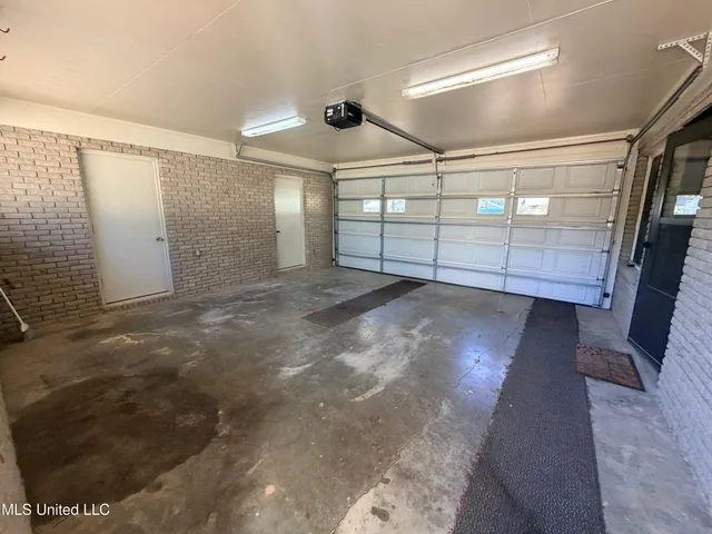 $390,000 | 540 Hillcrest Circle, Cleveland, MS 38732