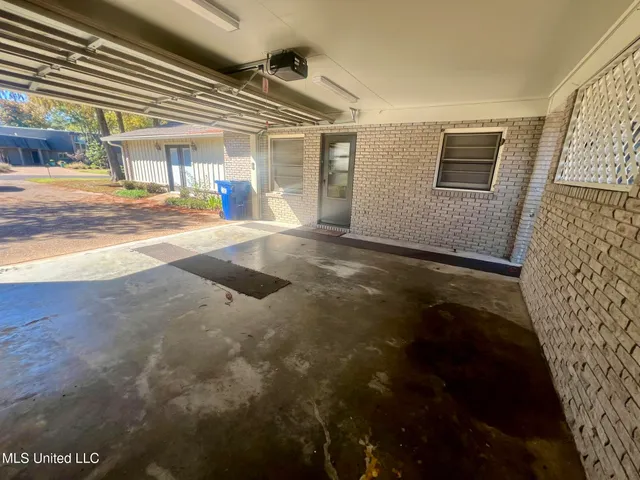 $390,000 | 540 Hillcrest Circle, Cleveland, MS 38732