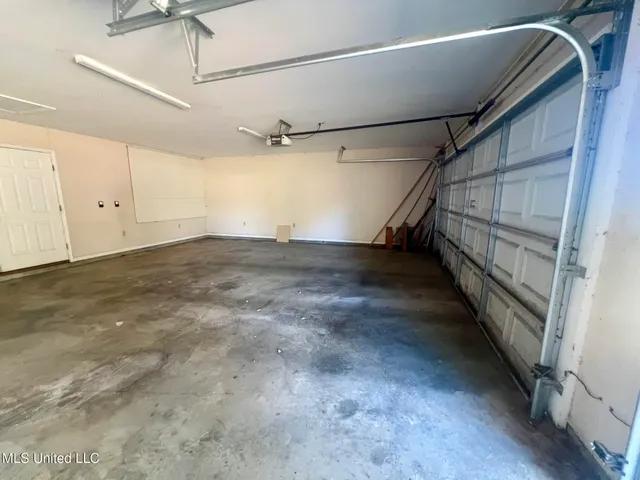 $390,000 | 540 Hillcrest Circle, Cleveland, MS 38732