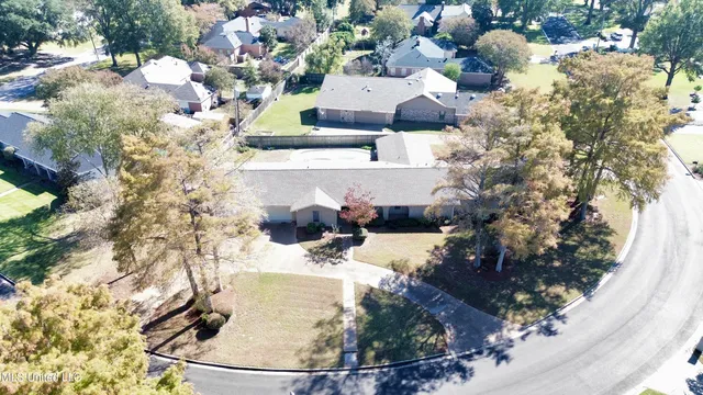 $390,000 | 540 Hillcrest Circle, Cleveland, MS 38732