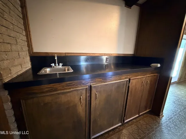 $390,000 | 540 Hillcrest Circle, Cleveland, MS 38732