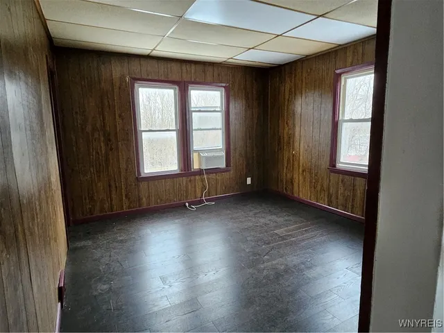 $1,100 | 1037 Walden Avenue, Unit 4, Cheektowaga, NY 14211