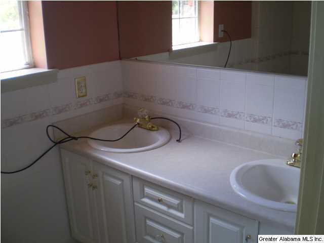 1900 Oldfield Road Sylacauga, AL 35150 - Photo 14 of 14 Gallery Image 14