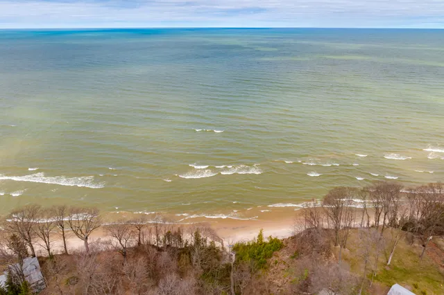 $189,000 | 4890 M-63, Coloma, MI 49038