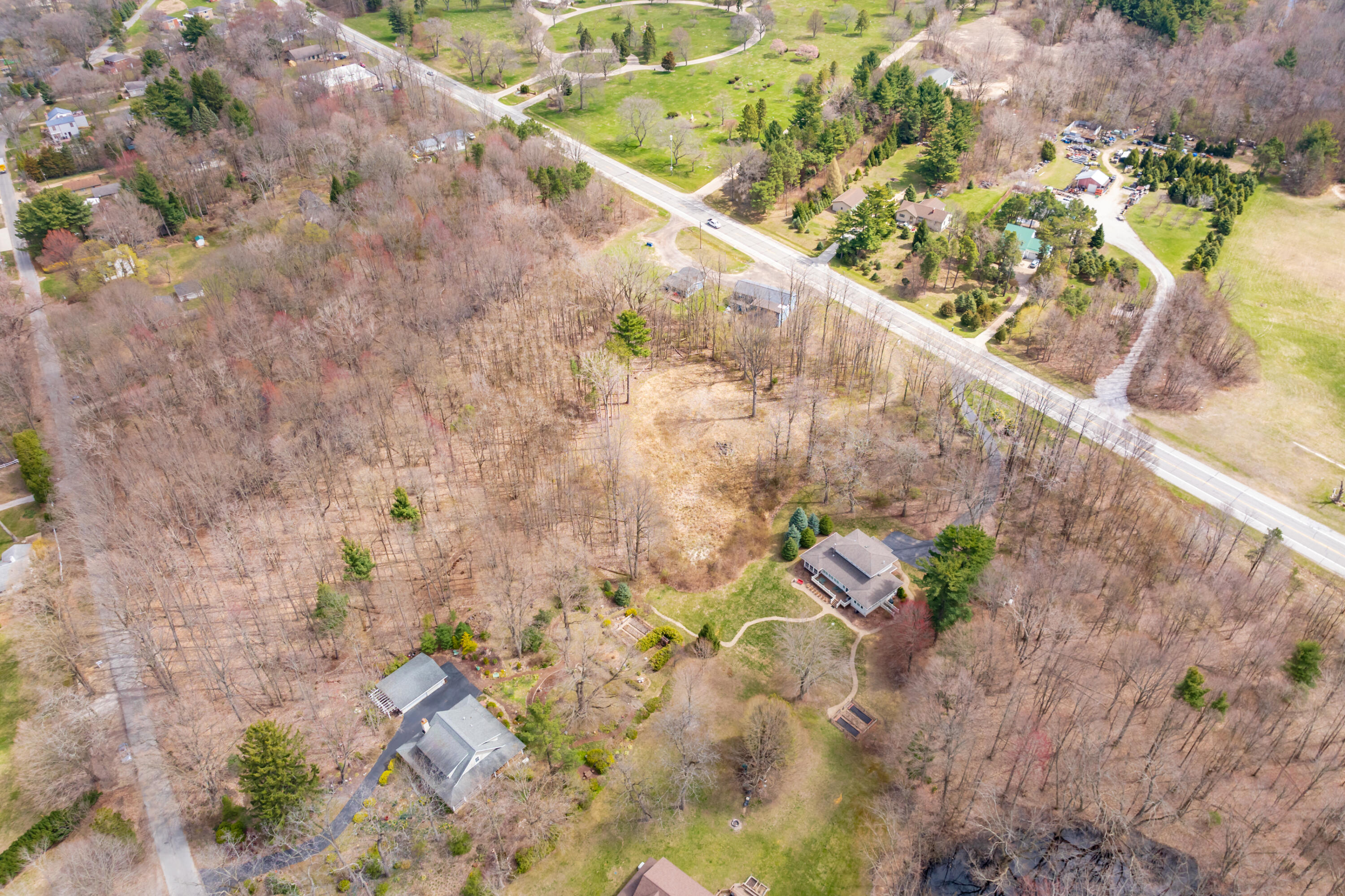 4890 M-63 Coloma, MI 49038 - Photo 32 of 43 M63 4890 Coloma 49038-28