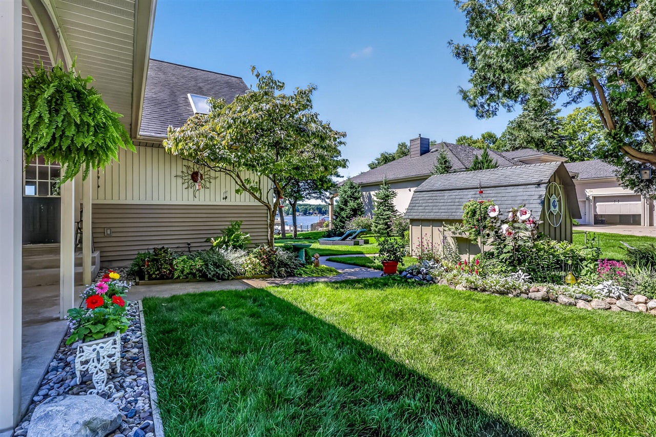 817 East Lake Road Pentwater, MI 49449 - Photo 49 of 58 Gallery Image 49